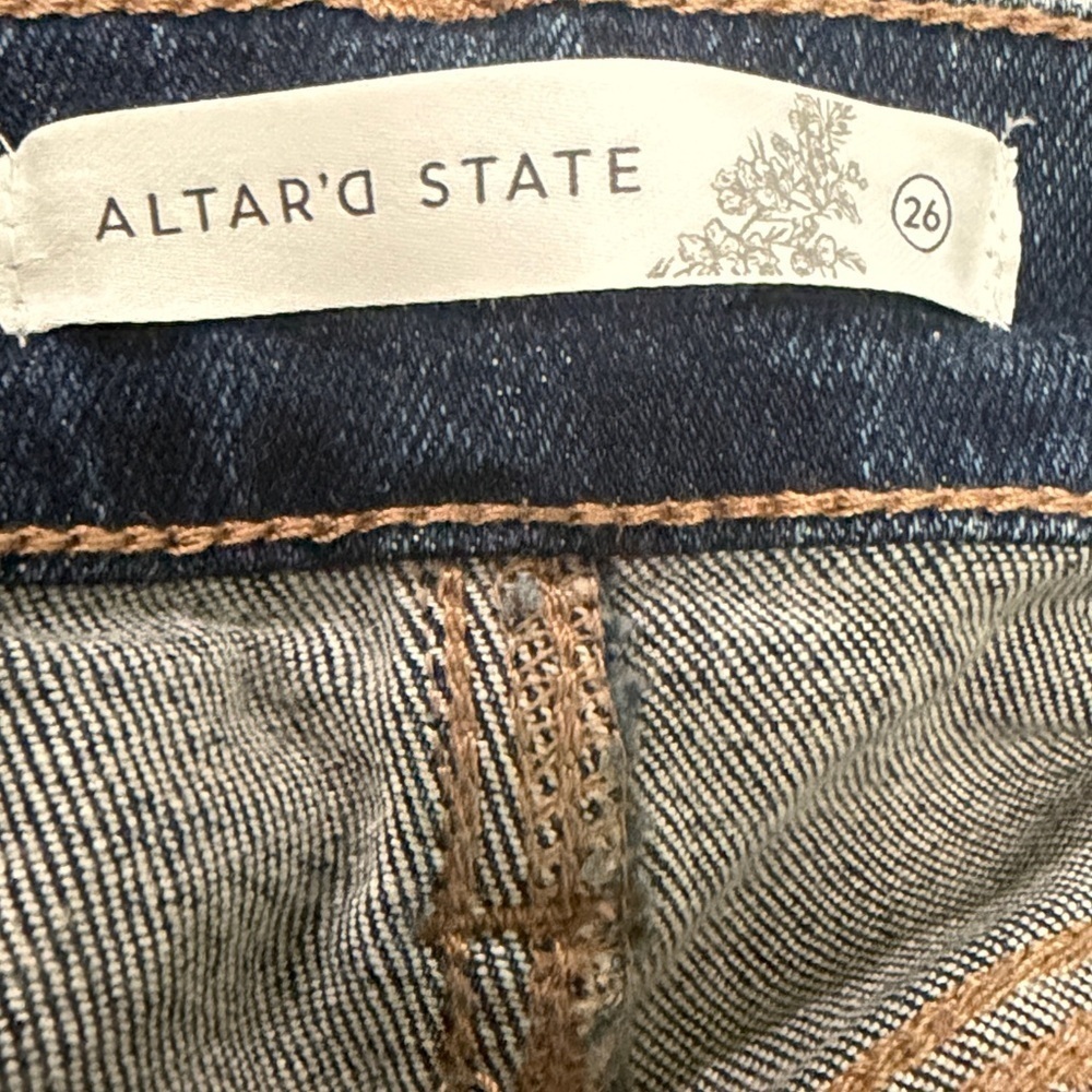 Altar'd State Hidden Jeans High Rise Dark Wash Flare Denim Jeans - Picture 7 of 8